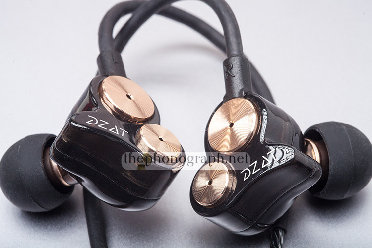 DZAT DT-05