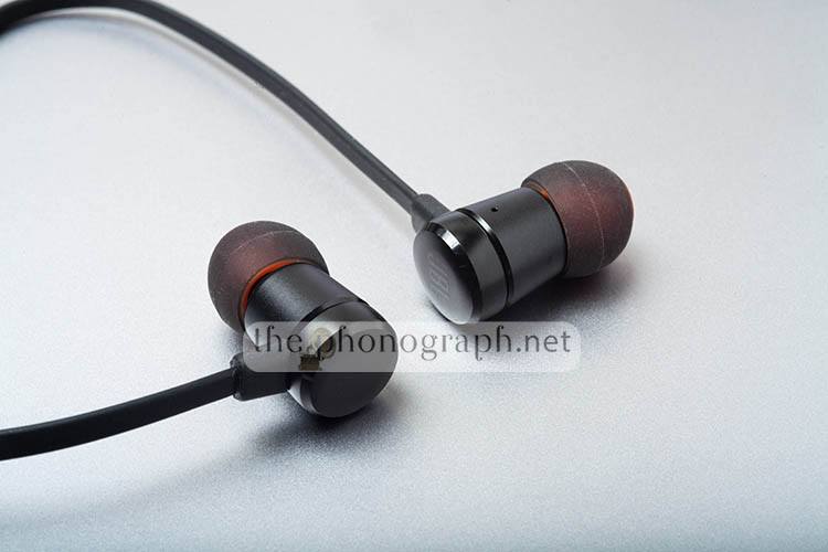 JBL T290