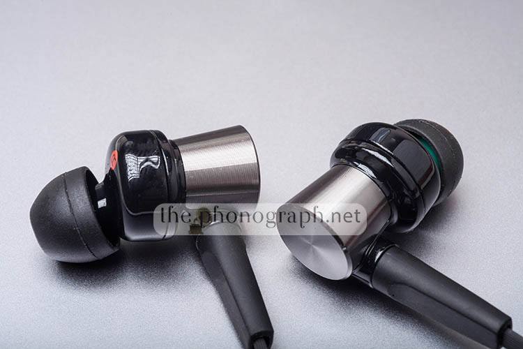 Sony MDR-XB70AP