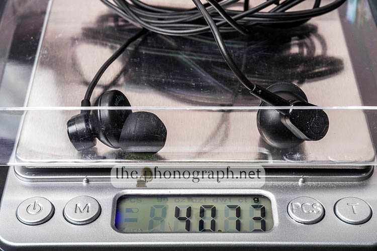 Audio Technica ATH-AN33iS QuietPoint weight with battery