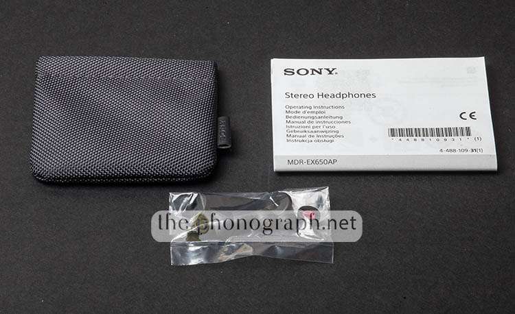 Sony MDR-EX650AP - Accessories