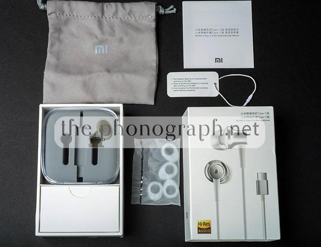 Xiaomi Mi Noise Cancelling Type-C Headphones - Accessories