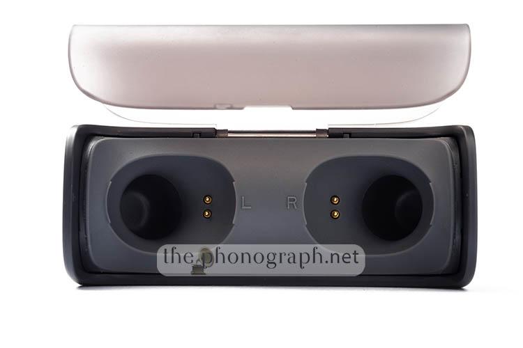 QCY Q29 Pro - Charging Case