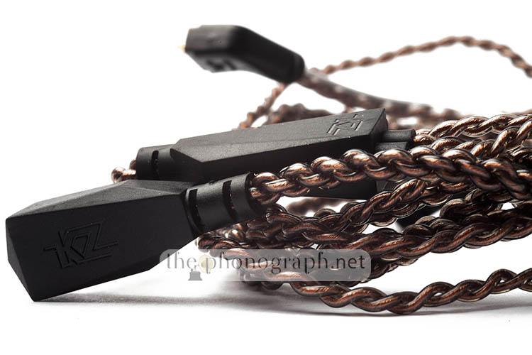 KZ ZS10 - Cable