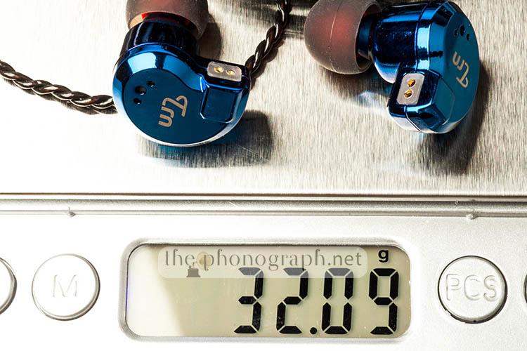 TRN V80 weight