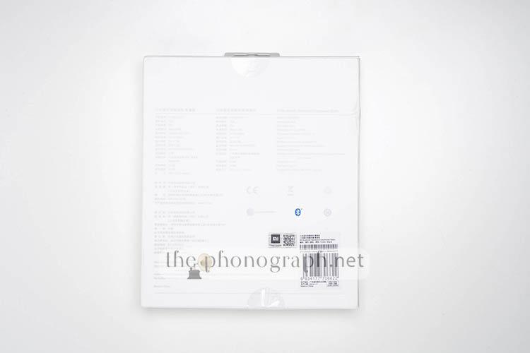 Xiaomi Mi Bluetooth Neckband Earphones Basic packaging (1)