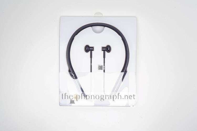Xiaomi Mi Bluetooth Neckband Earphones Basic unboxing