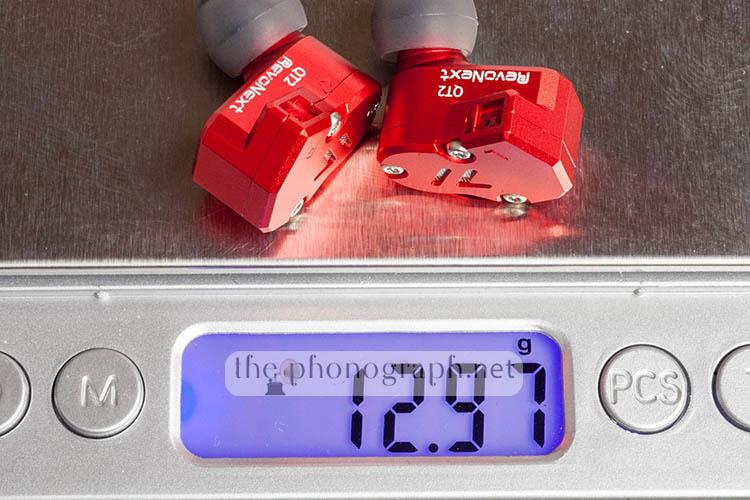 RevoNext QT2S weight in grams