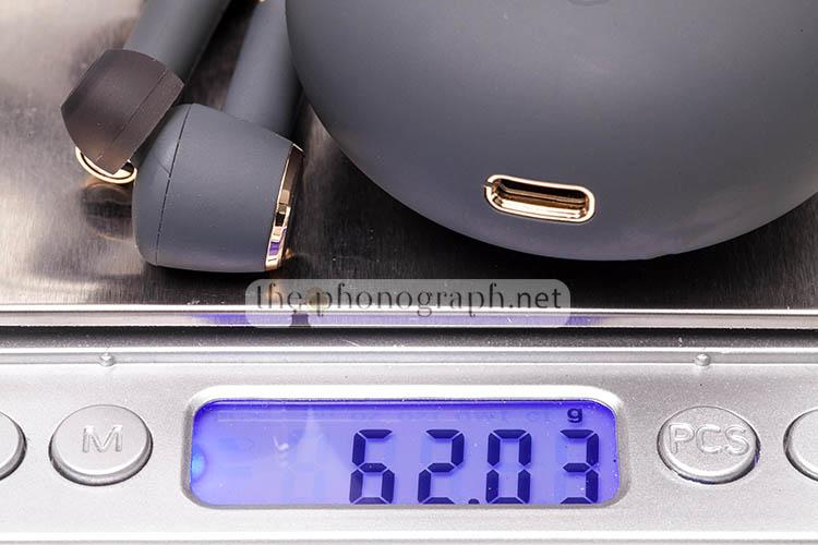 Whizzer TP1 weight with case
