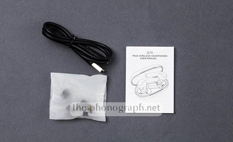 Yinyoo QT70 TWS accessories
