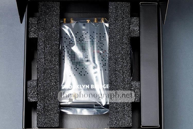 Mytek Brooklyn Bridge unboxing