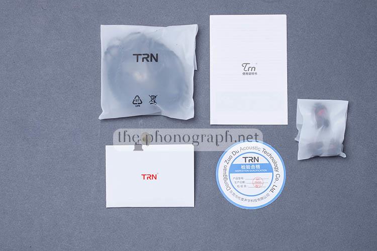 TRN BA5 accessories