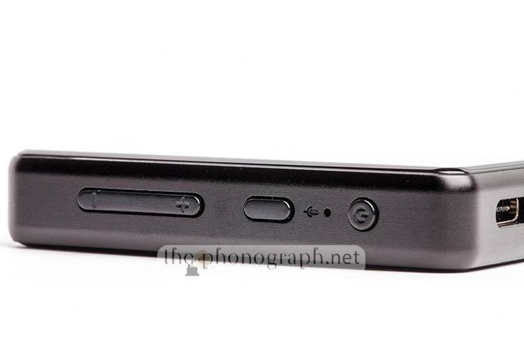 FiiO BTR3K buttons