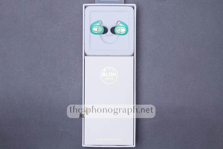BLON BL-05S packaging