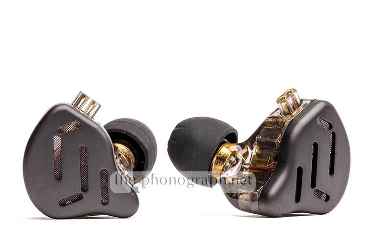 KZ ZAX