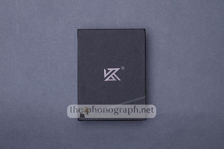 KZ ZAX packaging